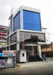 Commercial building for Mr.& Mrs. Paul , Ernakulam